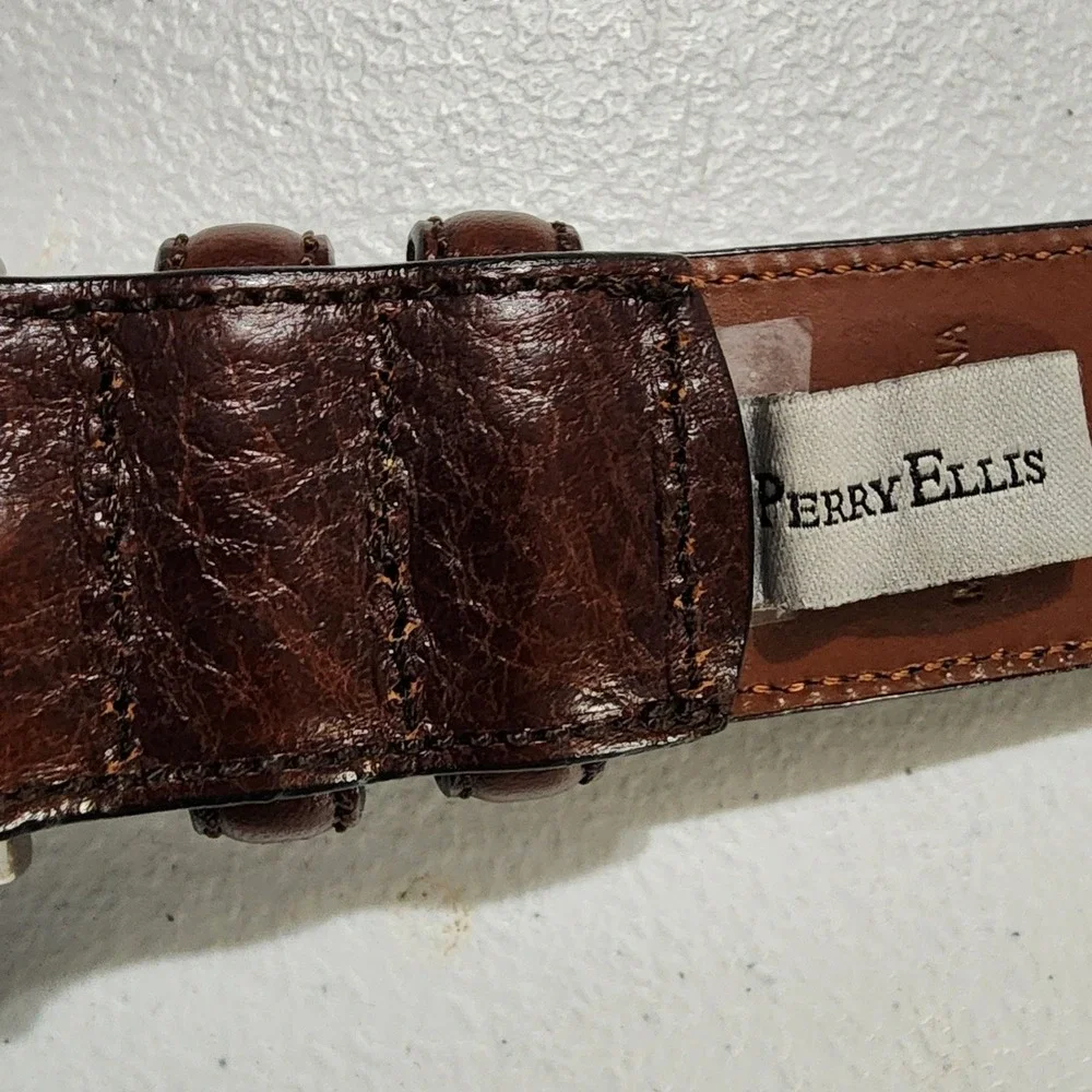 Perry Ellis Mens Brown Pebbled Leather Belt Size 44 Silver Buckle Dress Casual